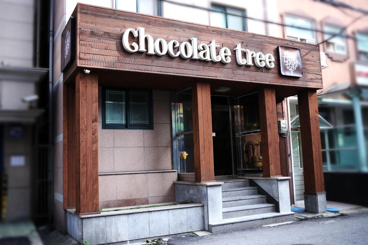 ホテルチョコレート トゥリー ホステル ソウル特別市 エクステリア 写真